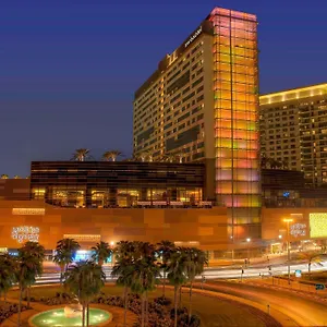 https://al-ghurair-rayhaan-by-rotana.dubaihotelsoffers.com
